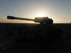 foto de tanques abandonados