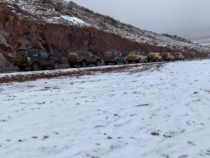 Nieve en el Puerto de Tizza en el Atlas de Marruecos